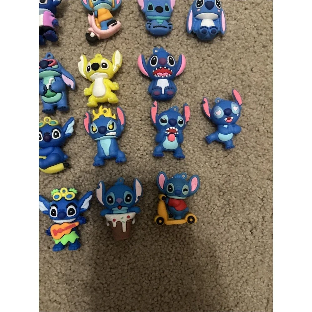 Lot Of 27 Lilo Stitch Vinyl  Keychain Cartoon  Keychain Hanging Pendants